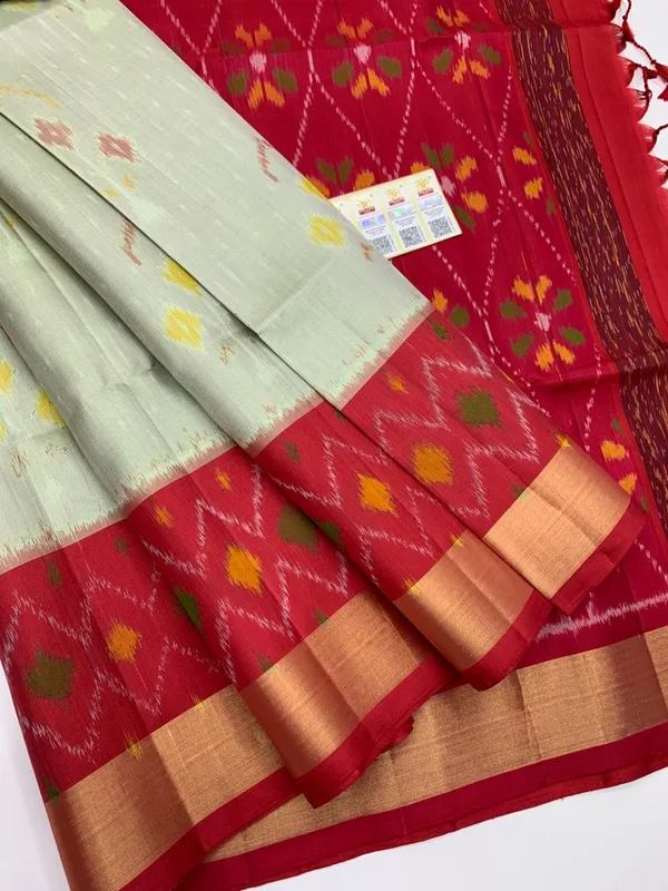 Cream_And_Red_Designer_Printed_And_Dolla_Silk_Fabric_Sarees