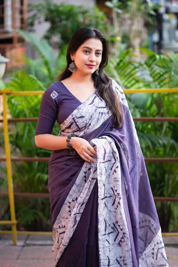 Purple_Khadi_Cotton_With_Hand_Block_Batik_Prints
