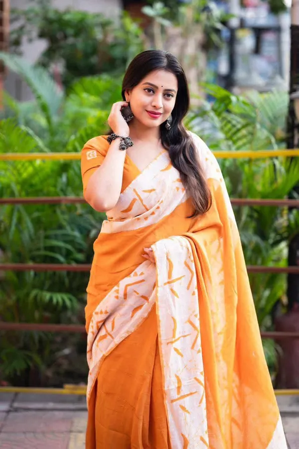 Yellow_Khadi_Cotton_With_Hand_Block_Batik_Prints
