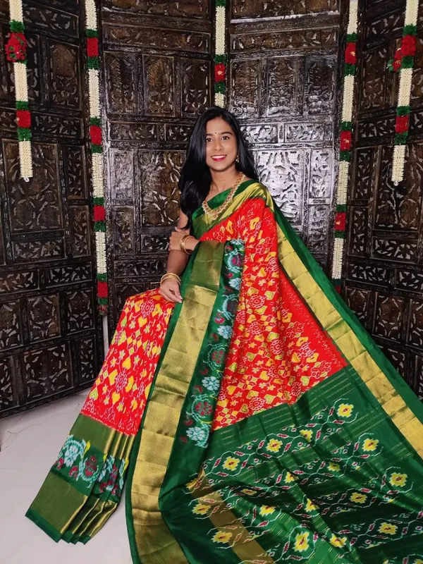 Multicolor_Designer_Printed_And_Dolla_Silk_Fabric_Sarees