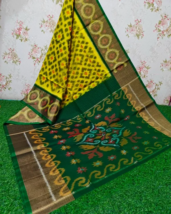 Green_Designer_Printed_And_Dolla_Silk_Fabric_Sarees