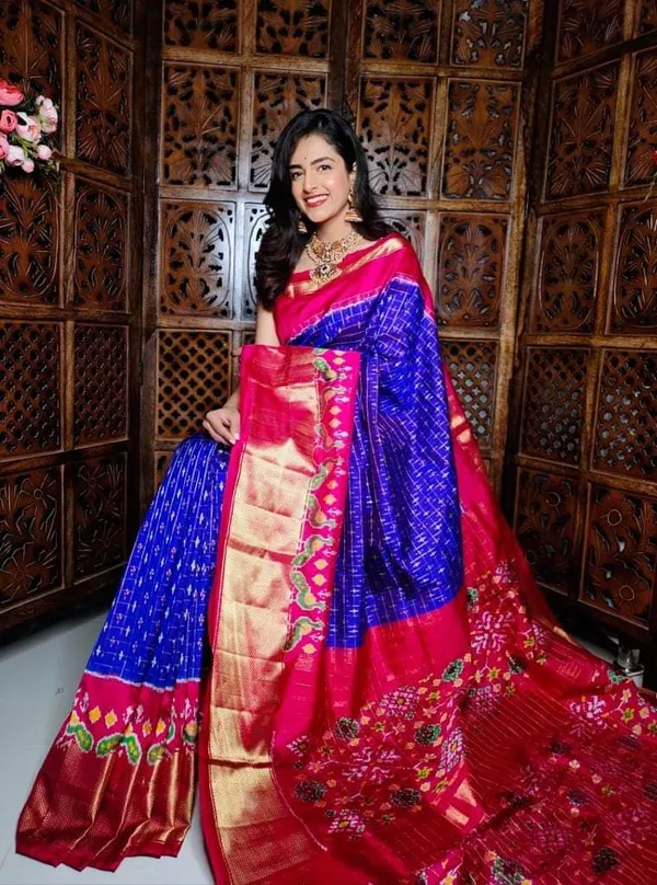 Multicolor_Ikkat_Saree_And_Dolla_Silk_Sarees
