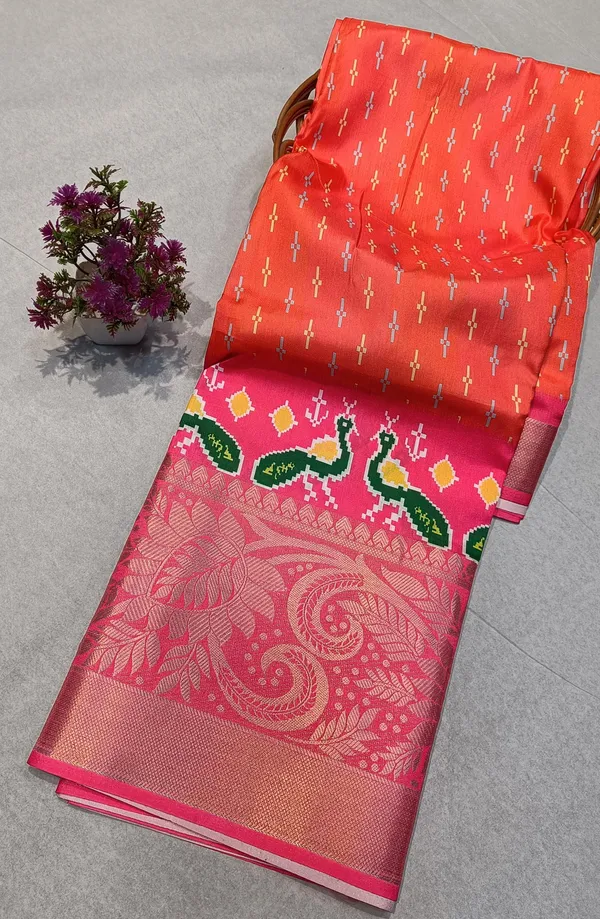 Multicolor_Dola_Silk_Pochampally_Ikkat_Saree_With_Unstitched_Blouse_Piece_For_Women