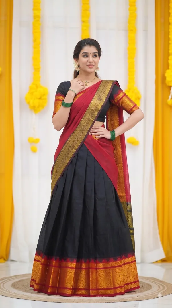 Traditional_Onyx_Black_Half_Saree_with_Red_Dhavani
