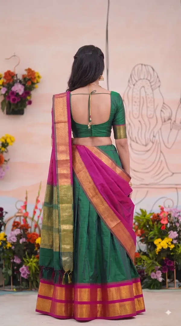 Traditional_Green_Half_Saree_with_Pink_Dhavani