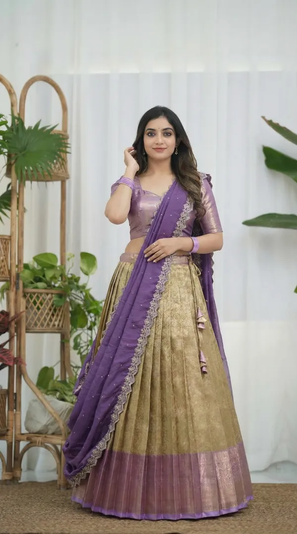 Kanjivaram_Silk_Zari_Half_Saree_stitched-Lehenga_With_Blouse_Along_With_Banarsi_Silk