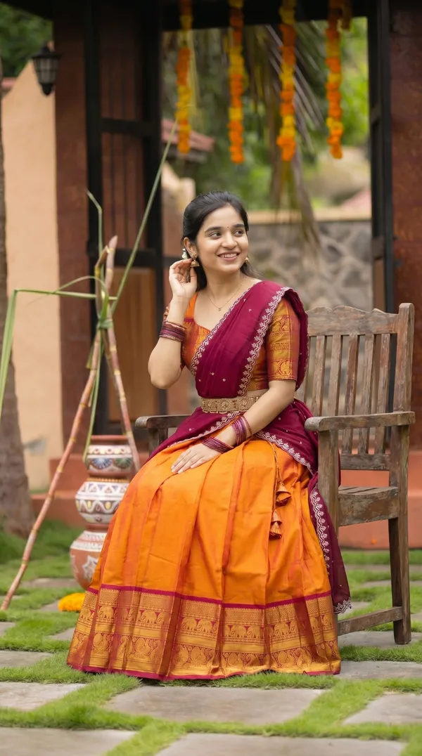 Kanjivaram_Silk_Zari_Half_Saree_stitched-Lehenga_With_Blouse_Along_With_Banarsi_Silk