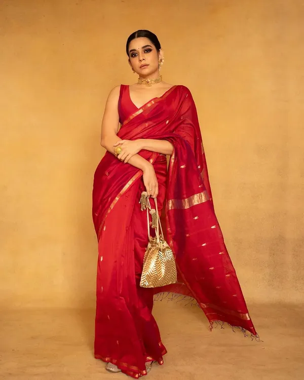 Maheswari_Silk_Cotton_Saree_-_Red