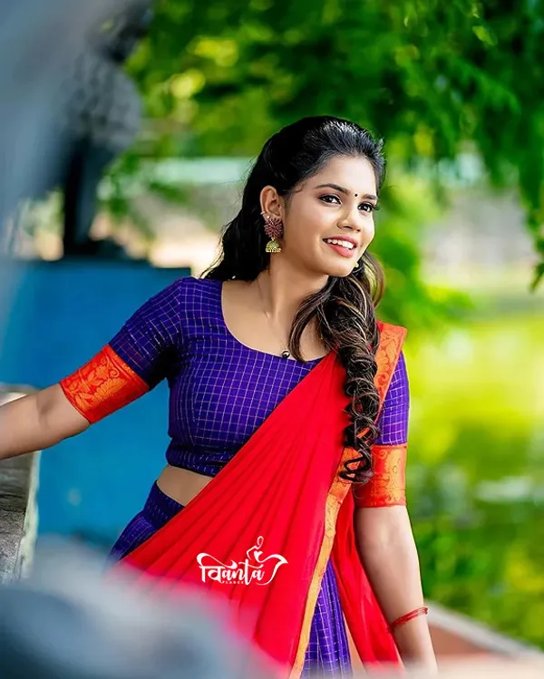 Kanjivaram_Silk_Zari_Half_Saree_Lehenga_With_Blouse_Along_With_Banarsi_Silk_Dupatta