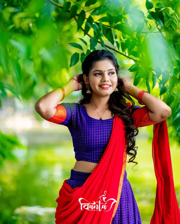 Kanjivaram_Silk_Zari_Half_Saree_Lehenga_With_Blouse_Along_With_Banarsi_Silk_Dupatta