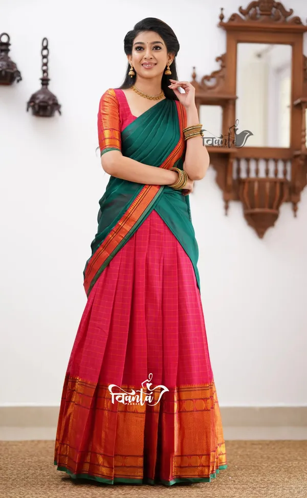 Shade_of_Gajri_and_Green_tone_Cotton_Halfsaree