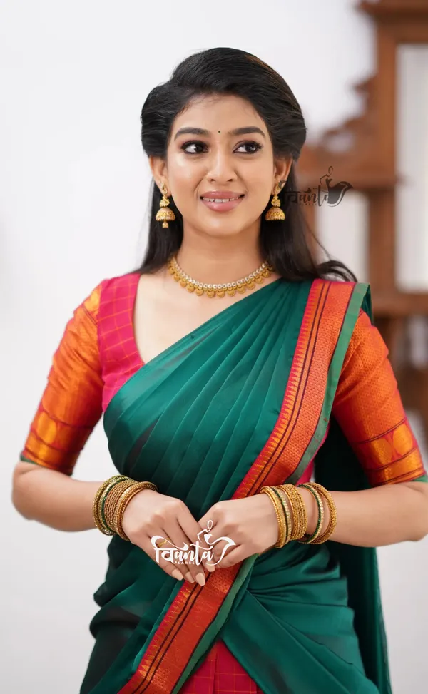 Shade_of_Gajri_and_Green_tone_Cotton_Halfsaree