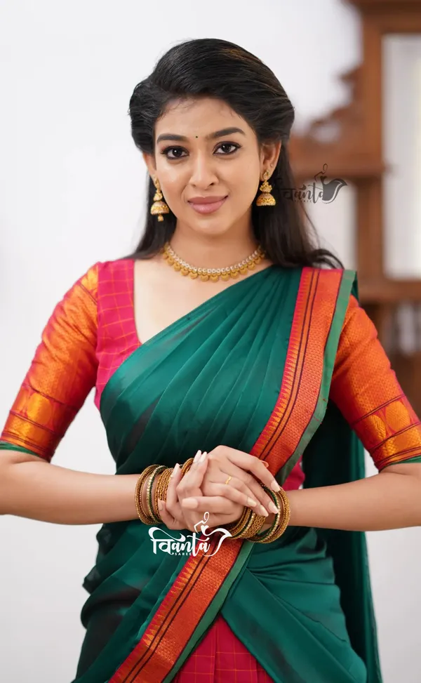 Shade_of_Gajri_and_Green_tone_Cotton_Halfsaree