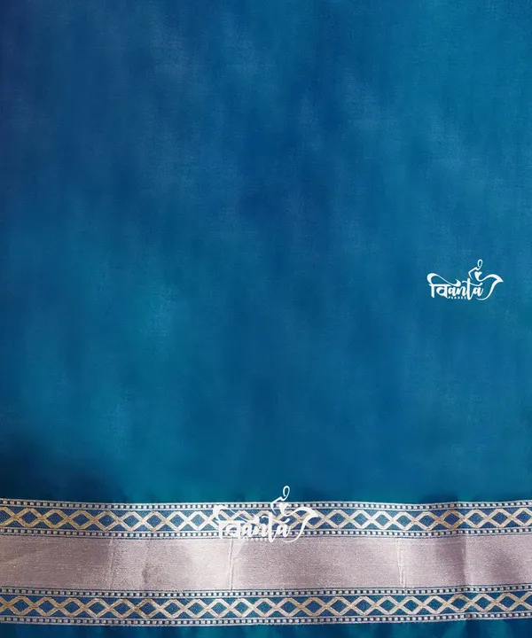 Woven_Kanjivaram,Banarasi_Jacquard_Soft_Silk_Saree