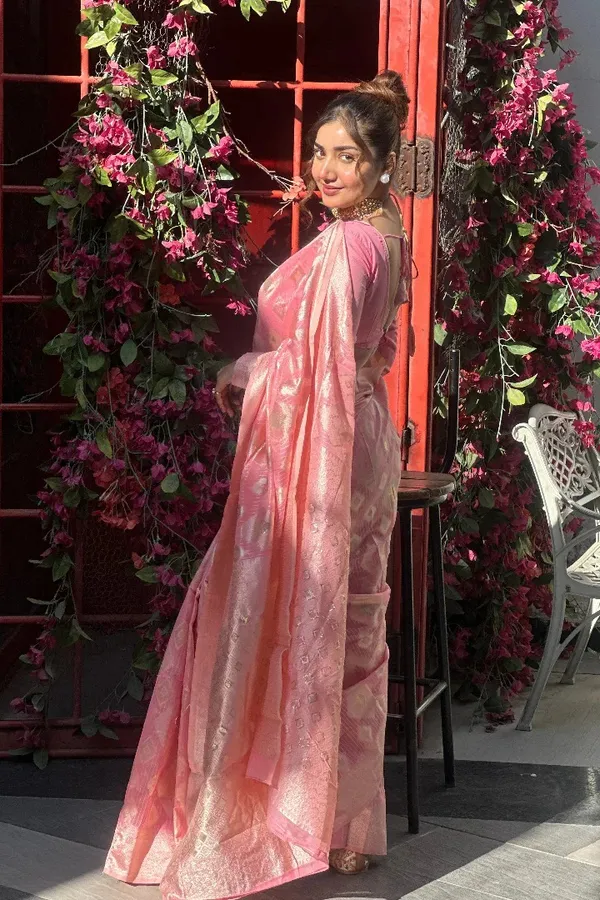 Premium_Banarasi_Silk_Chanderi_Saree
