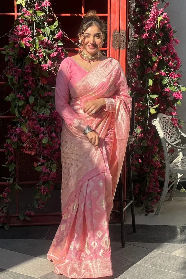 Premium_Banarasi_Silk_Chanderi_Saree