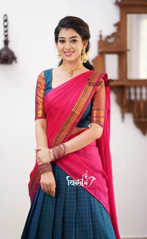 Shade_of_Peacock_Blue_and_Pink_tone_Cotton_Halfsaree