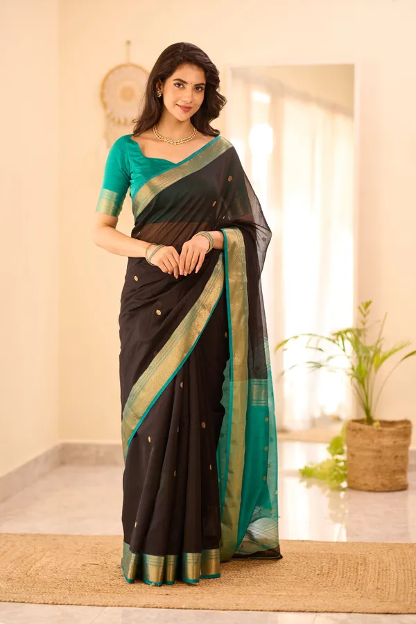 Black_and_Turquoise_Maheshwari_Silk_Cotton_Handloom_Saree