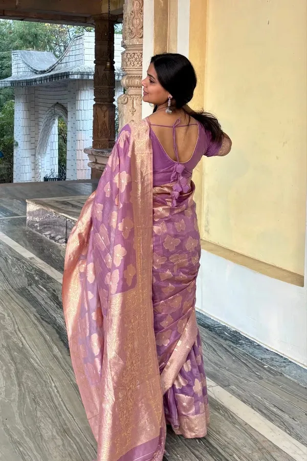 Premium_Banarasi_Silk_Chanderi_Saree