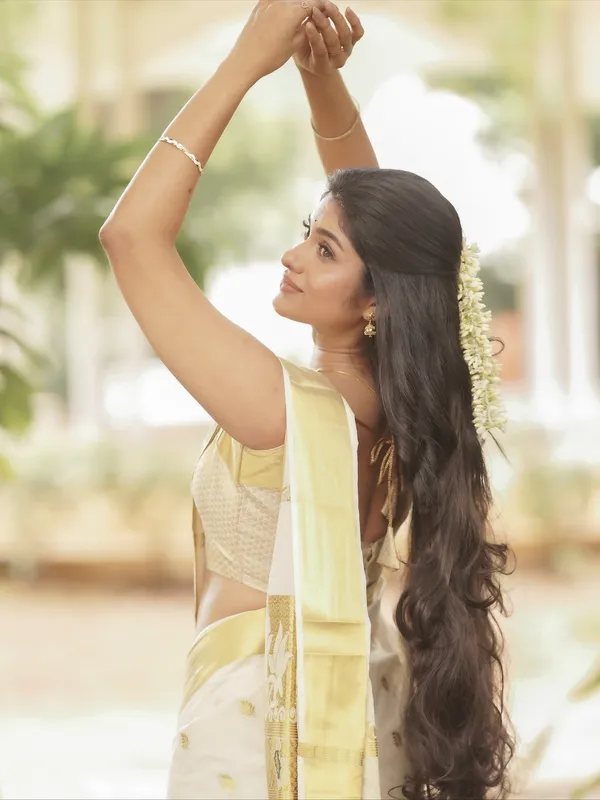 Pearl_White_Maheshwari_Silk_Cotton_Saree