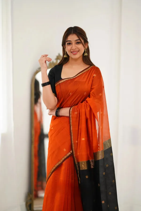 Orange_Maheswari_Silk_Wedding_&_Party_Wear_Saree_&_Unstiched_Blouse_For_Women