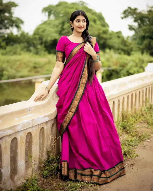 Kanjivaram_Silk_Zari_Half_Saree_Lehenga_With_Blouse_Along_With_Banarsi_Silk_Dupatta