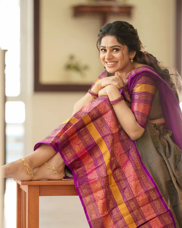 Kanjivaram_Silk_Zari_Half_Saree_Lehenga_With_Blouse_Along_With_Banarsi_Silk_Dupatta