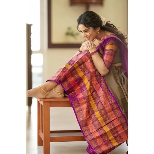 Kanjivaram_Silk_Zari_Half_Saree_Lehenga_With_Blouse_Along_With_Banarsi_Silk_Dupatta