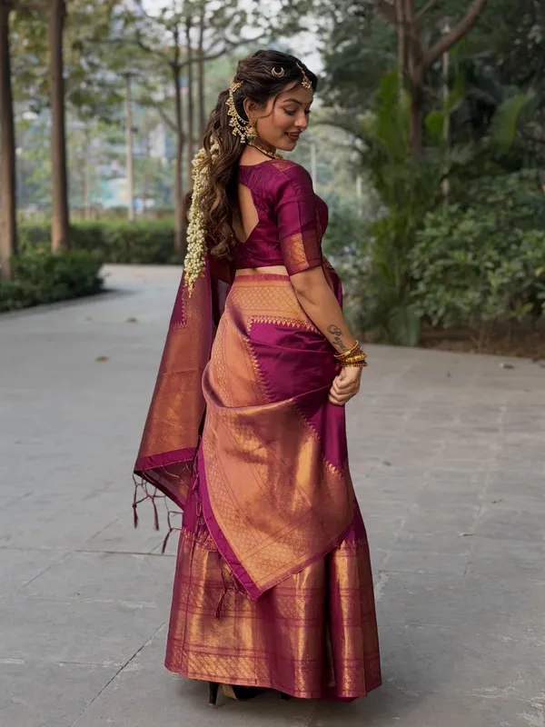 Kanjivaram_Silk_Zari_Half_Saree_Un-stitched_Lehenga_With_Blouse_Along_With_Banarsi_Silk