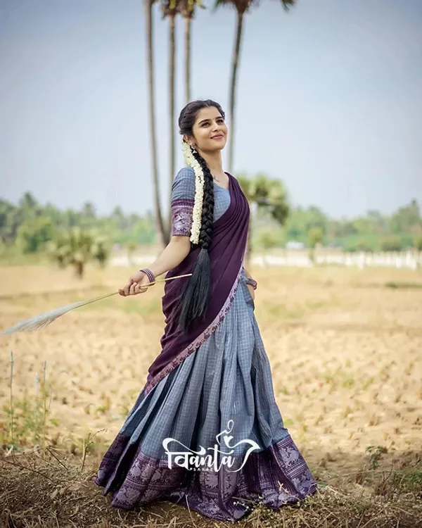 Sky_Blue_Kanjivaram_Soft_Silk_Wedding_&_Party_Wear_Half_Saree_&_Unstiched_Blouse_For_Women