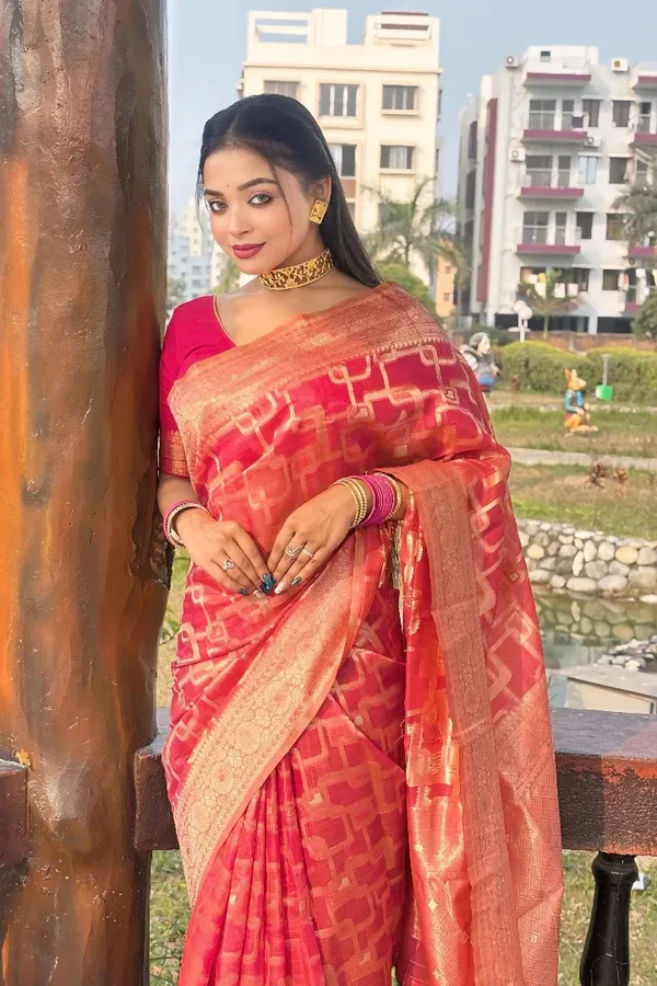 Premium_Banarasi_Silk_Chanderi_Saree