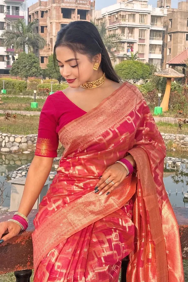 Premium_Banarasi_Silk_Chanderi_Saree