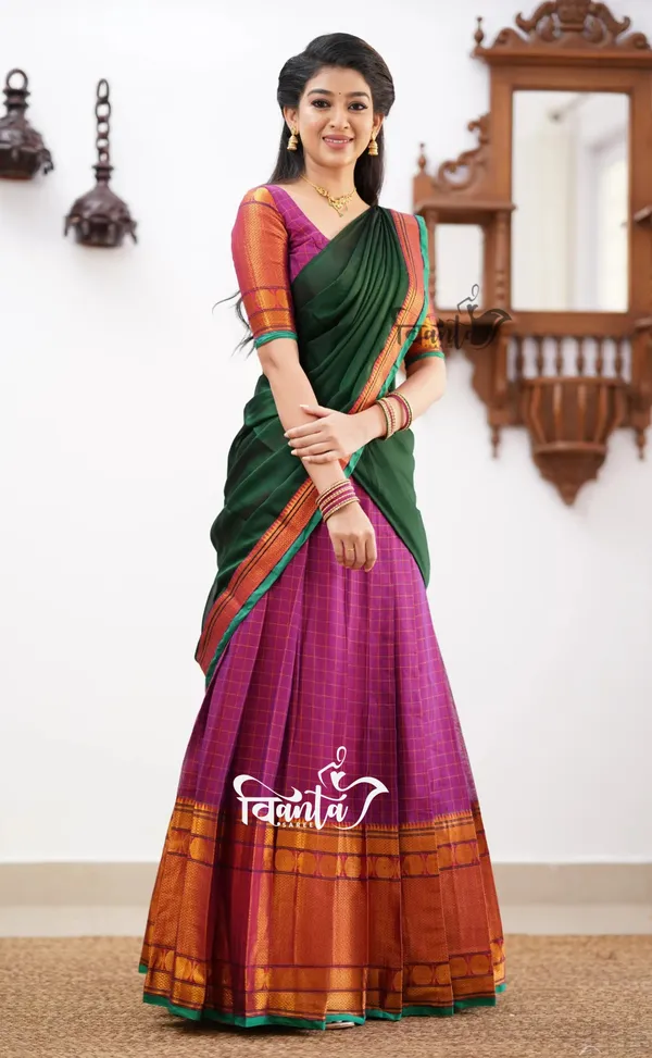 Magenta_shade_and_Green_tone_Cotton_Halfsaree