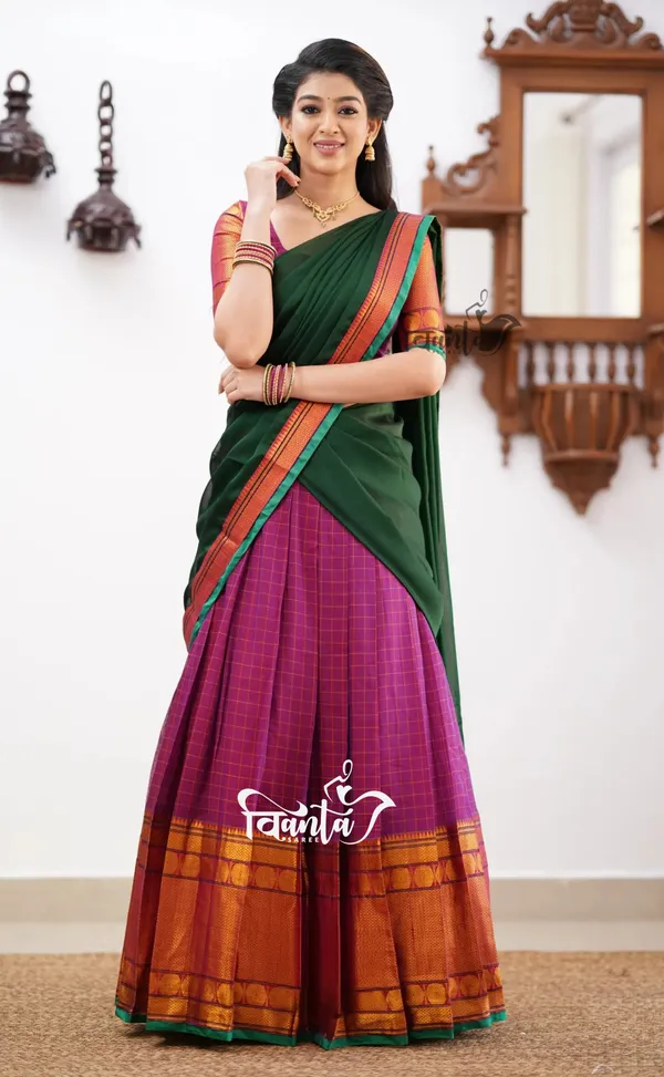 Magenta_shade_and_Green_tone_Cotton_Halfsaree