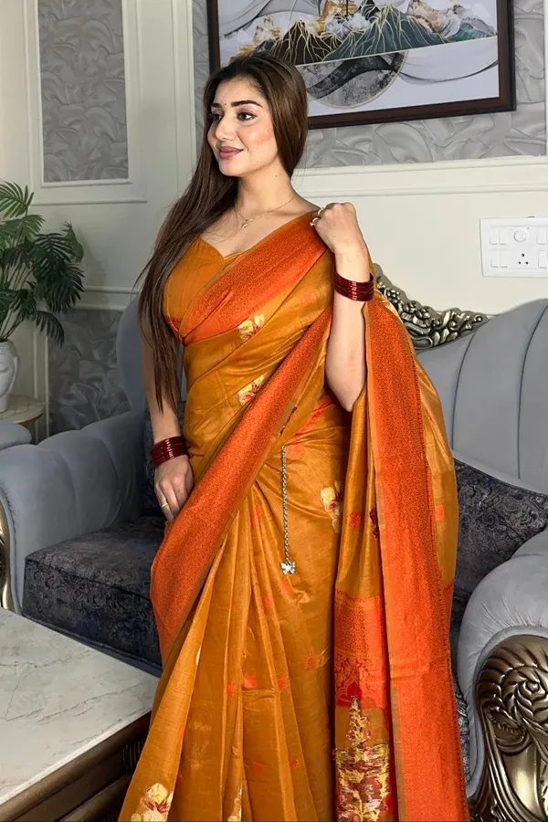 Premium_Banarasi_Silk_Chanderi_Saree