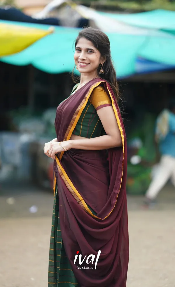Padmaja_-_Green_and_Mroon_Cotton_Halfsaree