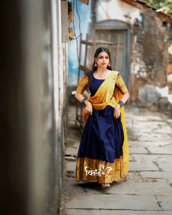 Kanjivaram_Silk_Zari_Half_Saree_Lehenga_With_Blouse_Along_With_Banarsi_Silk_Dupatta