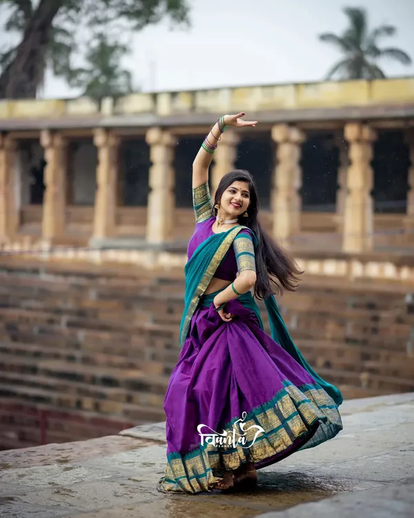 Kanjivaram_Silk_Zari_Half_Saree_Lehenga_With_Blouse_Along_With_Banarsi_Silk_Dupatta