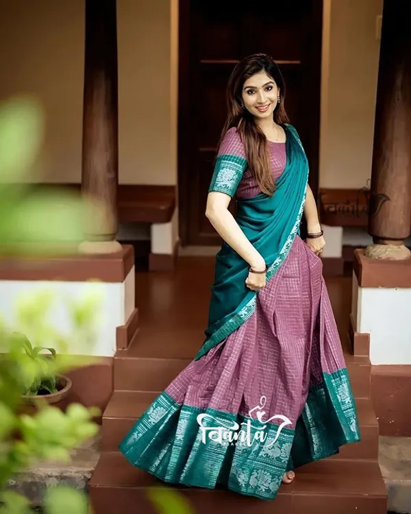 Kanjivaram_Silk_Zari_Half_Saree_Lehenga_With_Blouse_Along_With_Banarsi_Silk_Dupatta