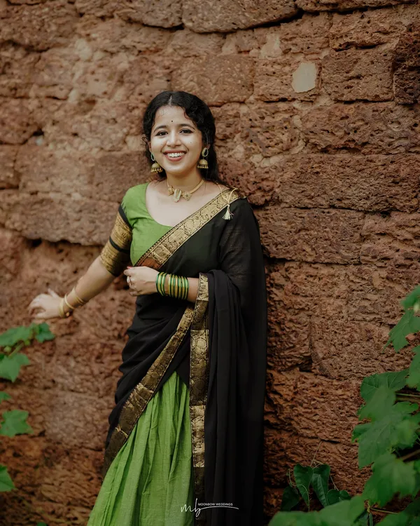 Kanjivaram_Silk_Zari_Half_Saree_Lehenga_With_Blouse_Along_With_Banarsi_Silk_Dupatta