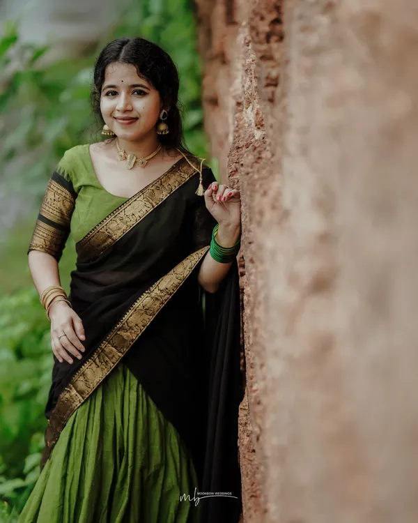 Kanjivaram_Silk_Zari_Half_Saree_Lehenga_With_Blouse_Along_With_Banarsi_Silk_Dupatta