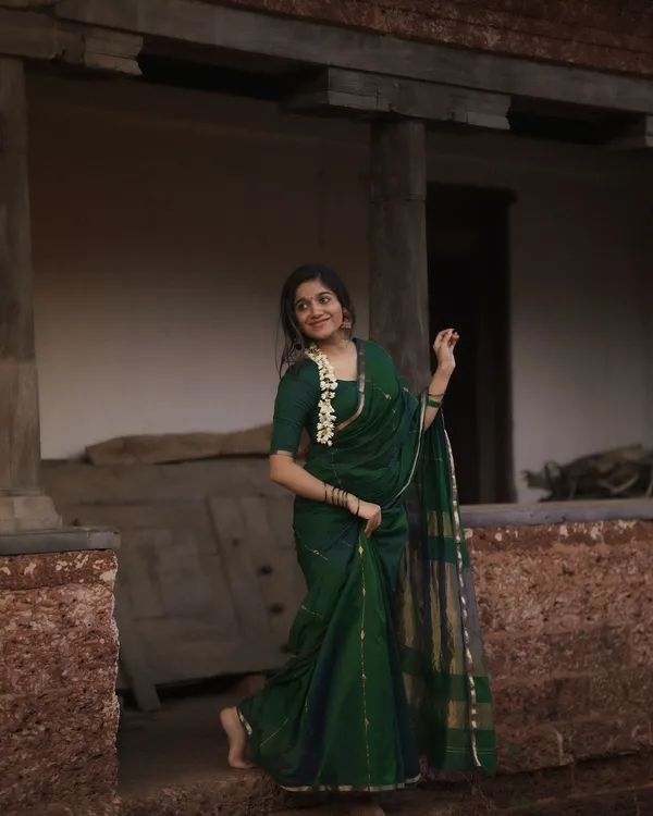 Maheswari_Silk_Cotton_Saree_-_Green