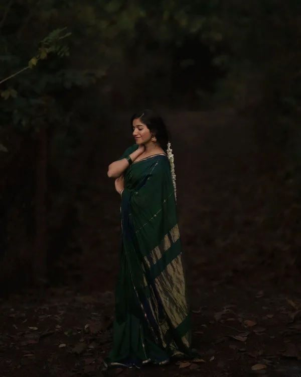 Maheswari_Silk_Cotton_Saree_-_Green