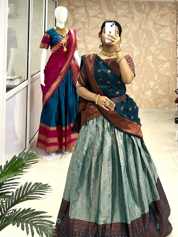 Kanchipuram_Zari_Weaving_Work_Collection_Special_Lehenga_Choli_Set