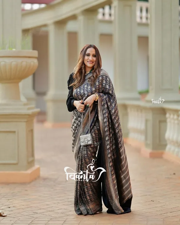 Woven_Kanjivaram,Banarasi_Jacquard_Soft_Silk_Saree