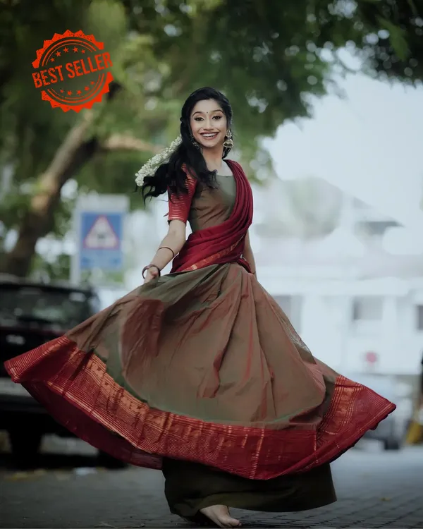 Kanjivaram_Silk_Zari_Half_Saree_Lehenga_With_Blouse_Along_With_Banarsi_Silk_Dupatta