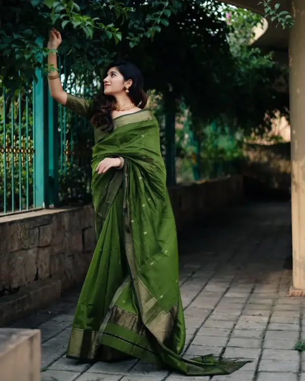 Maheswari_Silk_Cotton_Saree_-_Green