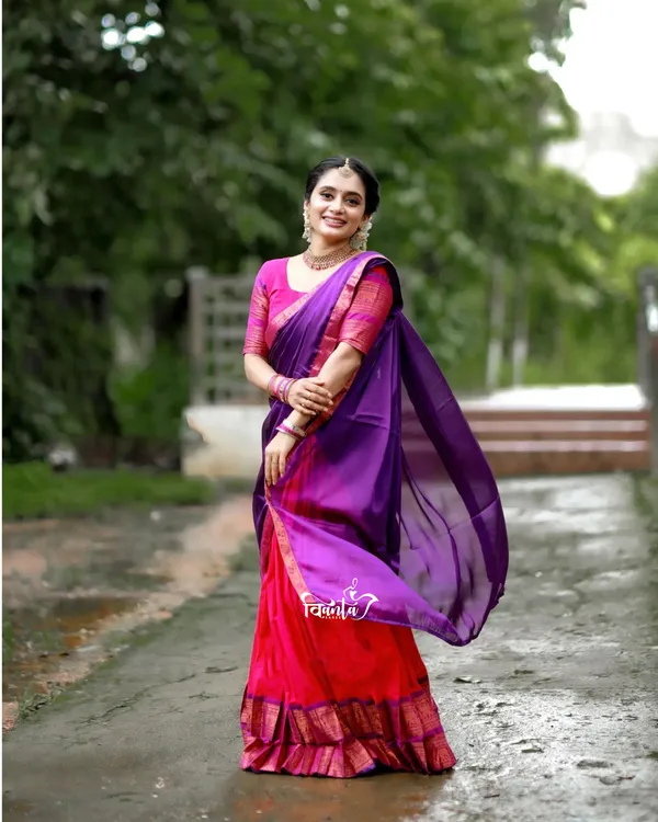 Kanjivaram_Silk_Zari_Half_Saree_Lehenga_With_Blouse_Along_With_Banarsi_Silk_Dupatta