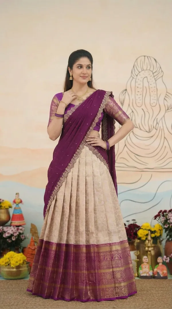 Kanjivaram_Silk_Zari_Half_Saree_stitched-Lehenga_With_Blouse_Along_With_Banarsi_Silk