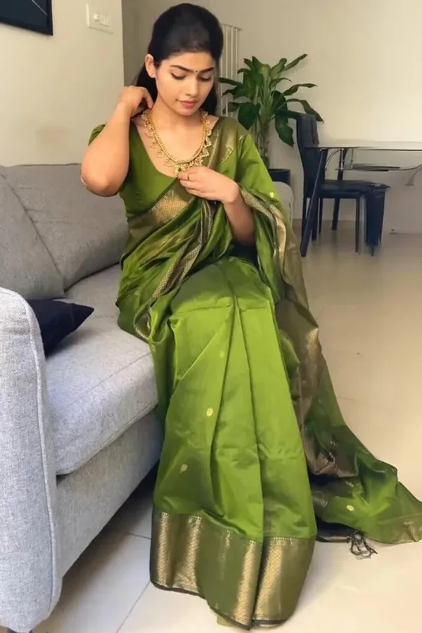 Maheswari_Silk_Cotton_Saree_-_Green